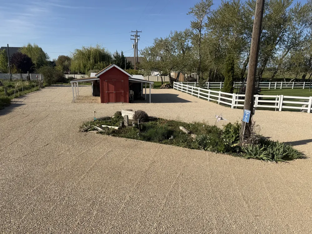 Broad View of Large Gravel Driveway Installation in Meridian by Superior Striping